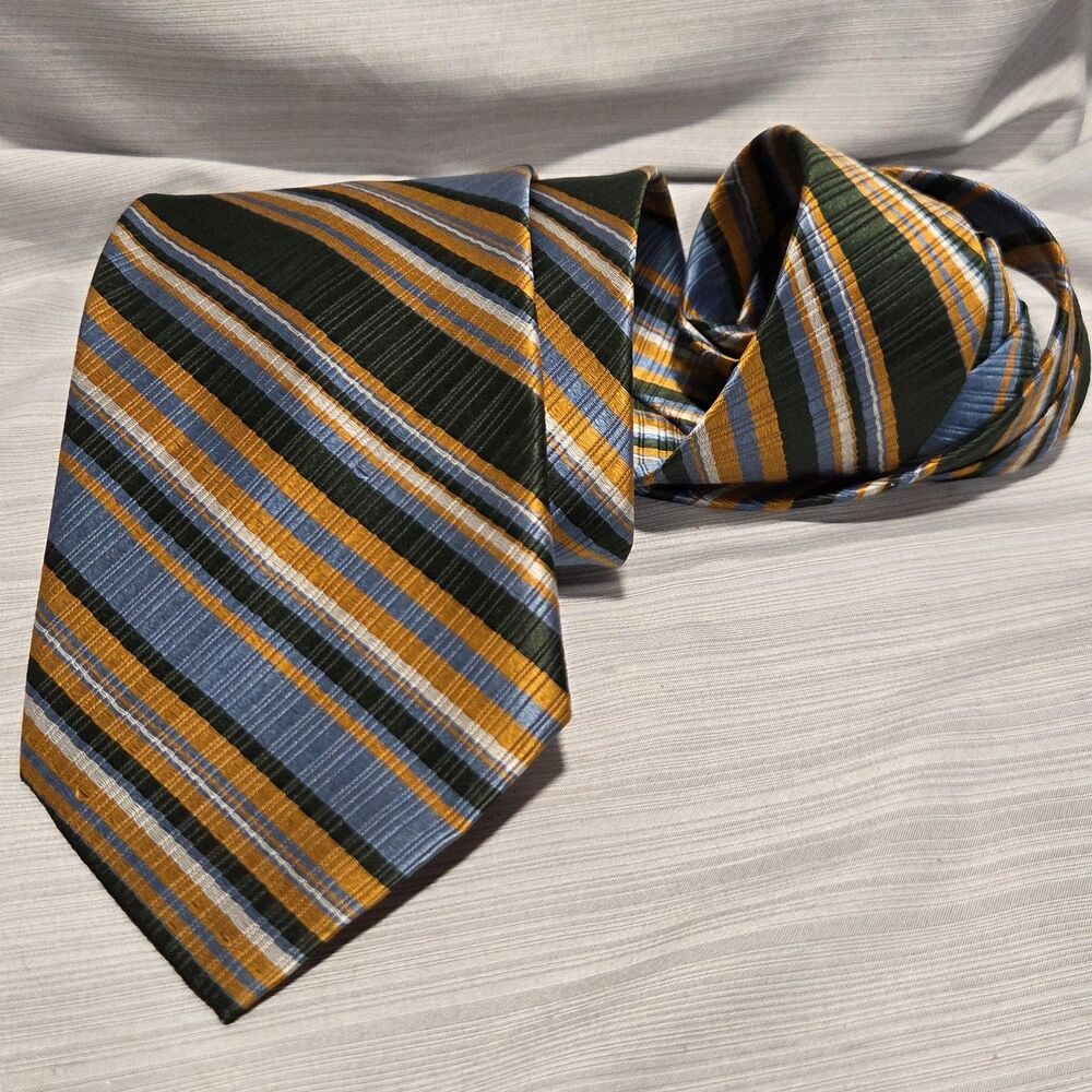 VTG Smartly Styled necktie, blue, Orange, and white diagonal stripes 56"
